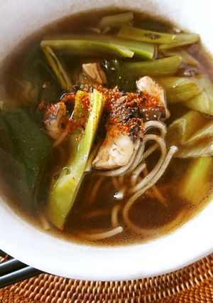 コンソメ煮びたしde温かいお蕎麦-レシピのメイン写真
