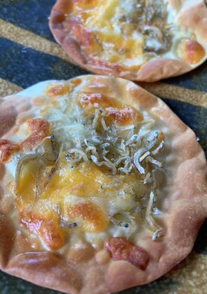 餃子の皮でじゃこのピザ-レシピのメイン写真