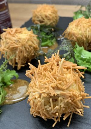 秋の味覚♪焼き芋と甘栗のいがぐりコロッケ-レシピのメイン写真