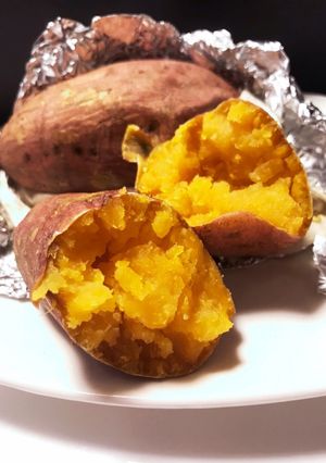 オーブンにお任せ！【黄金の石焼き芋】-レシピのメイン写真