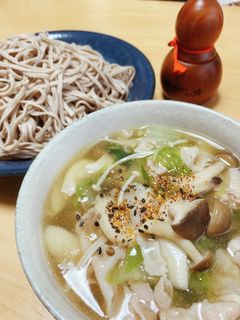 秋の味覚たっぷり♪きのこつけ蕎麦-レシピのメイン写真