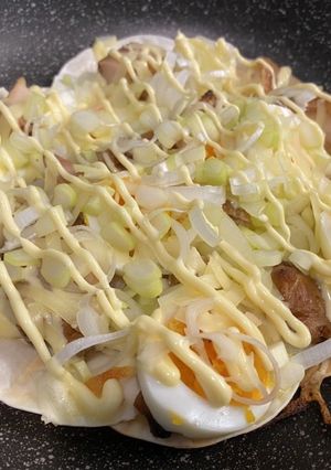 男のロマン！餃子の皮ピザ　照り焼きマヨ風-レシピのメイン写真
