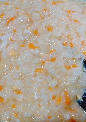 【離乳食】野菜と卵の鉄分たっぷりおじや-レシピのメイン写真
