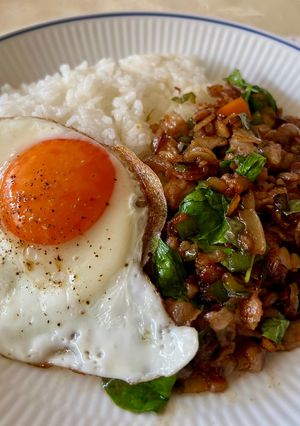 豚バラ肉のガパオライス-レシピのメイン写真