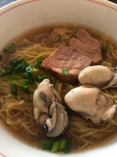 牡蠣とチャーシュー・ラーメン-レシピのメイン写真