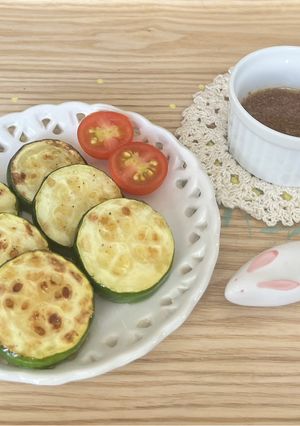 ズッキーニ炒めごまわさびディップソースで-レシピのメイン写真