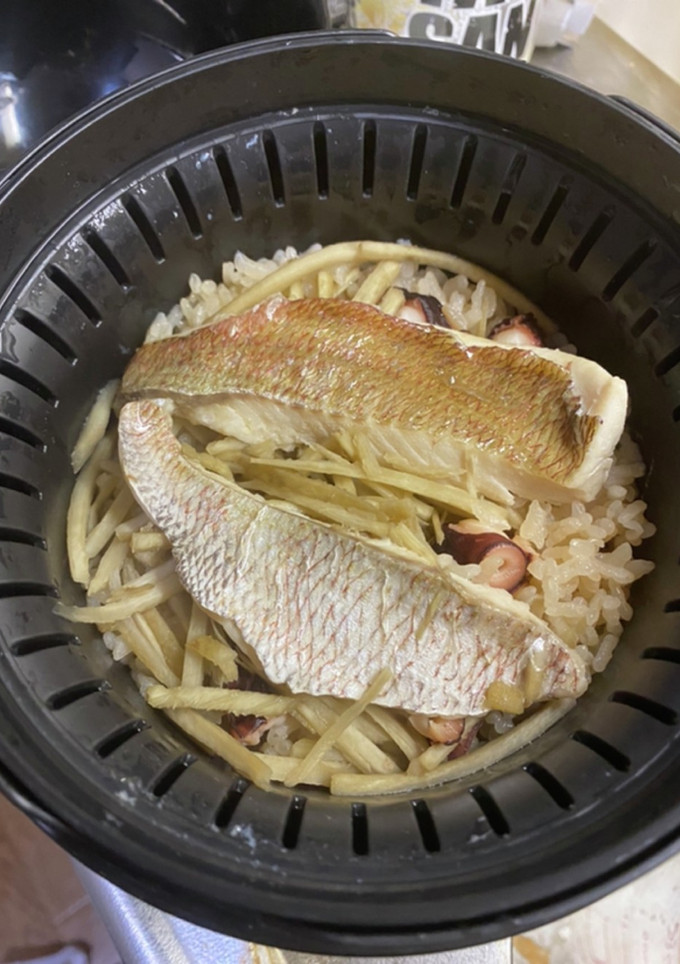 鯛＆タコ飯（というか炊き込みご飯全般-レシピのメイン写真
