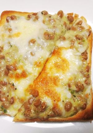 大満足!納豆トースト-レシピのメイン写真