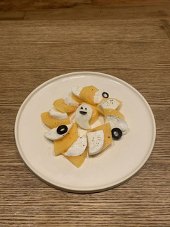 ハロウィンに!柿のカプレーゼ-レシピのメイン写真