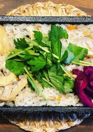 ダッチオーブンで簡単お手軽◎鶏五目御飯-レシピのメイン写真