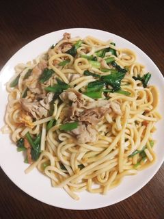 簡単☆めんつゆで作る焼きうどん-レシピのメイン写真