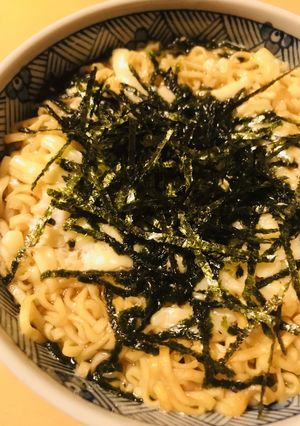 アレンジ★チーズ&卵・チキンラーメン-レシピのメイン写真