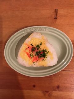 卵そぼろでおにぎり-レシピのメイン写真