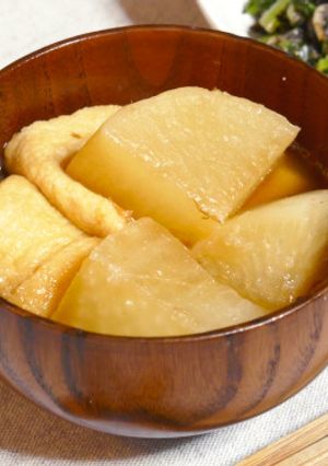 ズボラでも美味しい☆大根と油揚げの煮物-レシピのメイン写真
