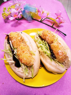 揚げないコロッケで★コロッケパン-レシピのメイン写真