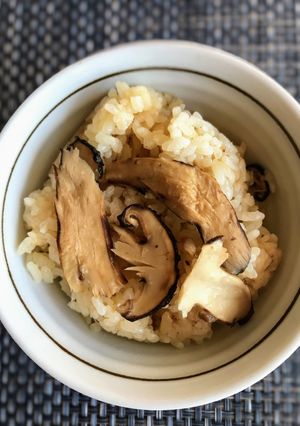 土鍋を使って松茸ご飯-レシピのメイン写真