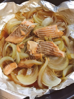 簡単!生鮭と玉ねぎのみりん醤油-レシピのメイン写真