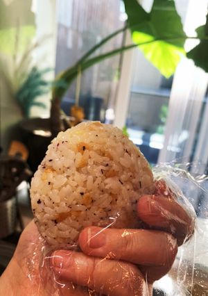 簡単天かすおむすび。おむすび具材シリーズ-レシピのメイン写真