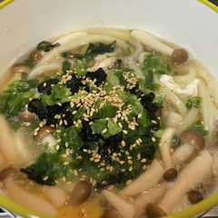 รูปของ 簡単うどんプチッと鍋