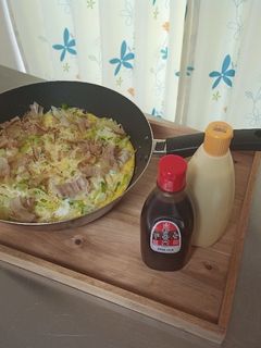 キャベツたっぷりモダン焼きビーフン-レシピのメイン写真