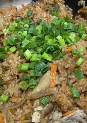 牛すじ大根の残り汁で炊き込みご飯(土鍋)-レシピのメイン写真