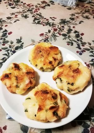 粉チーズ＆ちくわ消費！明太マヨポテト団子-レシピのメイン写真