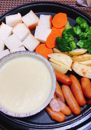チーズフォンデュ-レシピのメイン写真