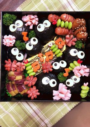 ピクニック弁当　音楽会まっくろくろすけ-レシピのメイン写真