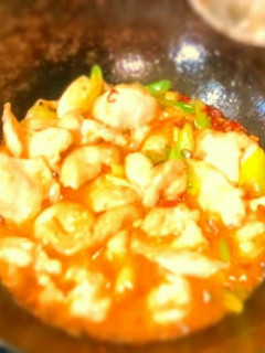 鶏むね肉がプリップリ【ピリ辛大蒜炒め】-レシピのメイン写真
