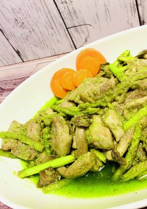 豚ロースとアスパラガスのバジル炒め-レシピのメイン写真