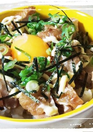 照り焼きチキンでテリマヨ丼&照りマヨパン-レシピのメイン写真