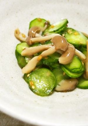 胡瓜としめじの酢の物♪しめじ香る♪-レシピのメイン写真