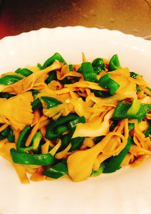 まいたけのバタ一醤油炒めor旨塩炒め-レシピのメイン写真