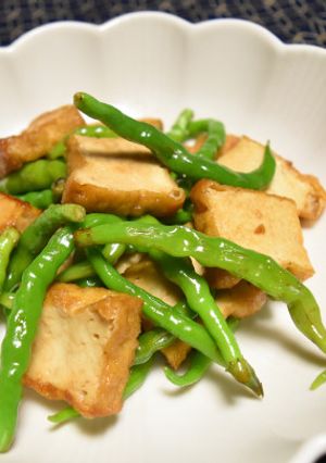 ひもとうがらしと厚揚げのめんつゆ炒め-レシピのメイン写真