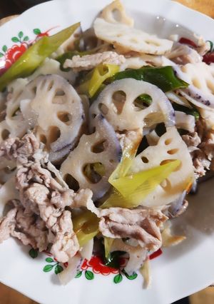 レンコンと豚肉の炒め煮-レシピのメイン写真