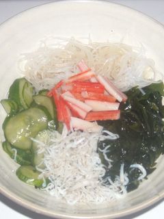 シラス&胡瓜&若布&カニカマ&春雨サラダ-レシピのメイン写真
