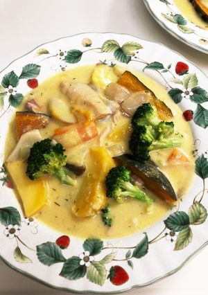 秋鮭とかぼちゃのクリームシチュー-レシピのメイン写真