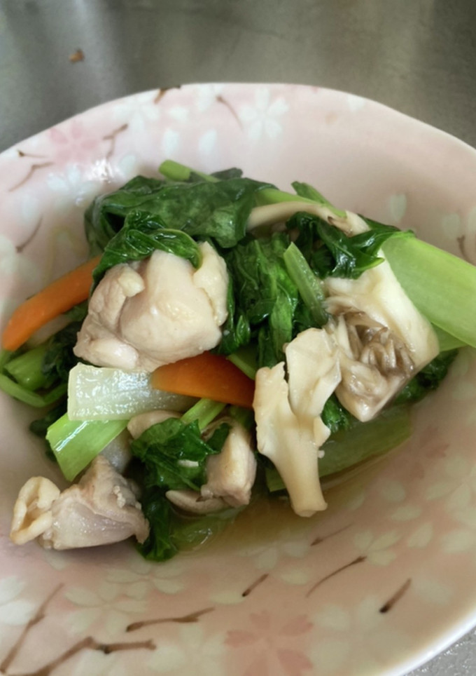 小松菜と舞茸、鶏肉の炒め物-レシピのメイン写真