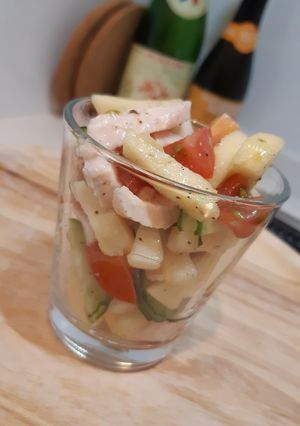 りんごと蒸し鶏のカップサラダ-レシピのメイン写真