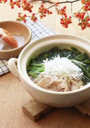 材料3つだけ！ヘルシー！わかめと豚肉の鍋-レシピのメイン写真