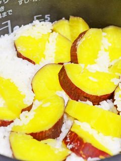 サツマイモご飯(中華おこわ風)-レシピのメイン写真