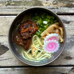 รูปของ ▲山ごはん▲鶏&松茸Ｗ即席スープラーメン