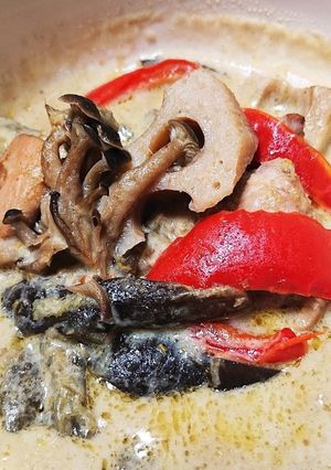 簡単美味しいグリーンカレー(ﾀｲｶﾚｰ)-レシピのメイン写真