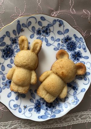 卵白の消費に！ウサギ&くま型フィナンシェ-レシピのメイン写真