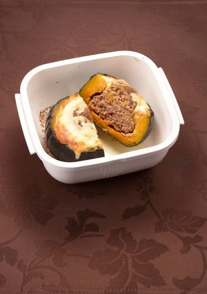 パーティにも☆南瓜の肉詰めチーズ焼き-レシピのメイン写真