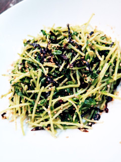 レンジ1発!!豆苗のゴマ塩昆布-レシピのメイン写真