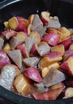 サツマイモ蒟蒻煮物(ゴマ風味定番煮物)-レシピのメイン写真