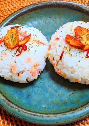 ペペロンチーノおにぎり-レシピのメイン写真