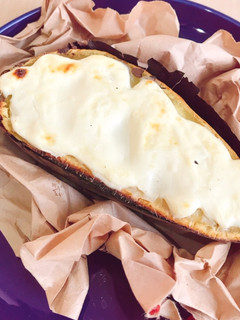 簡単アレンジ!焼き芋のクリームチーズのせ-レシピのメイン写真