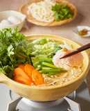 柚子胡椒で食べる白だし鶏しゃぶ鍋